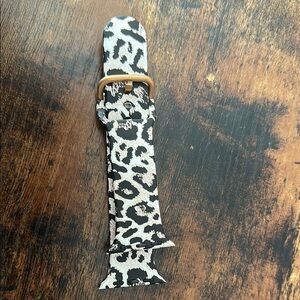 Leopard Print Apple Watch Strap